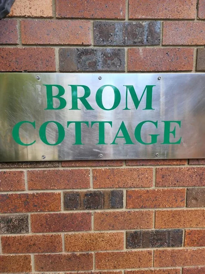 Brom Cottage Mooloolah